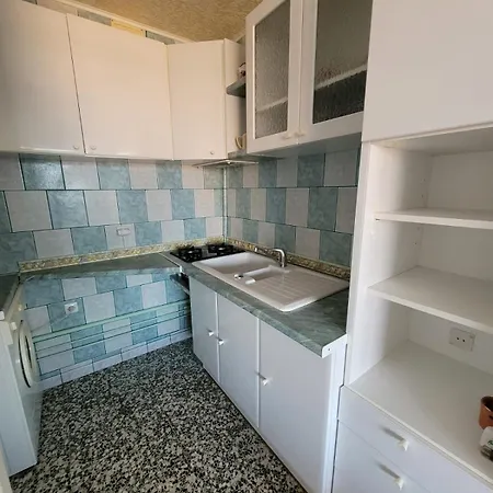 Les Cyclades Apartment *